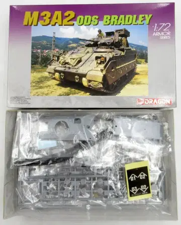 드래곤 1/72 ARMOR M3A2 ODS BRADLEY 7229