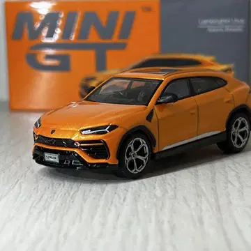 MINI GT 람보르기니 우루스