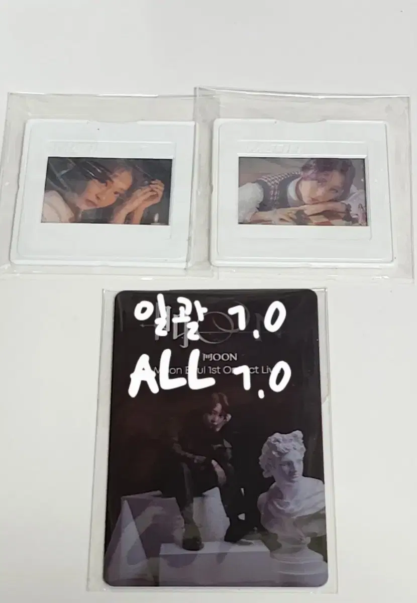 Mamamoo moonbyul concert broadcast postcard wts