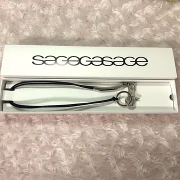 sagegasage 목걸이 시즈니룩
