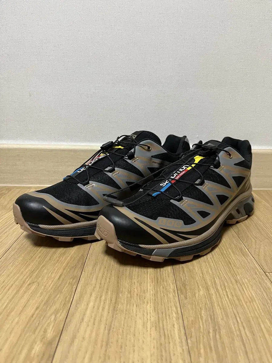 270 새제품) 살로몬 XT6 퓨터블랙