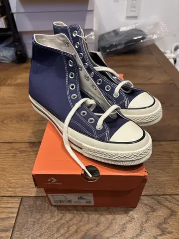 새상품 CONVERSE CT70 네이비 스니커즈 26.5