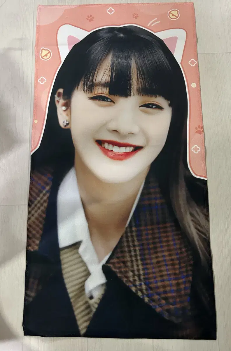 idle slogan (minnie, yuqi, former member sujin)