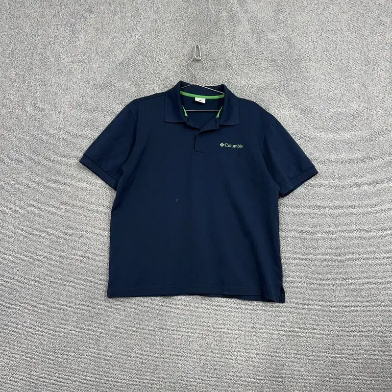 Columbia Men's Hiking Functional Navy Collar T-shirt L