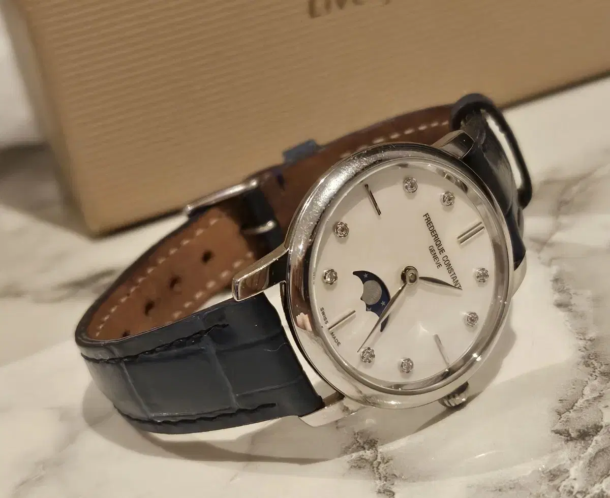 (Authentic) Frederique Constant FC206 Moonphase Watch Box Full Set