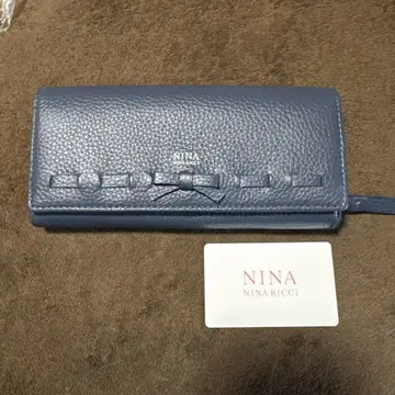 새상품 NINA RICCI 장지갑 블루