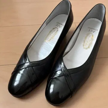 긴자 요시노야 펌프스 블랙 22.5 포멀 관혼상제 업무 에나멜 가죽