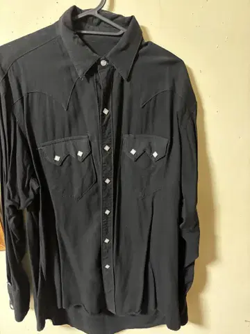 ROCK MOUNT Ranch Wear 블랙 긴팔 셔츠
