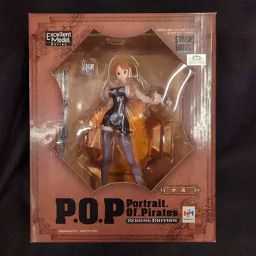 메가하우스 P.O.P STRONG EDITION 나미(스트롱 에디션)