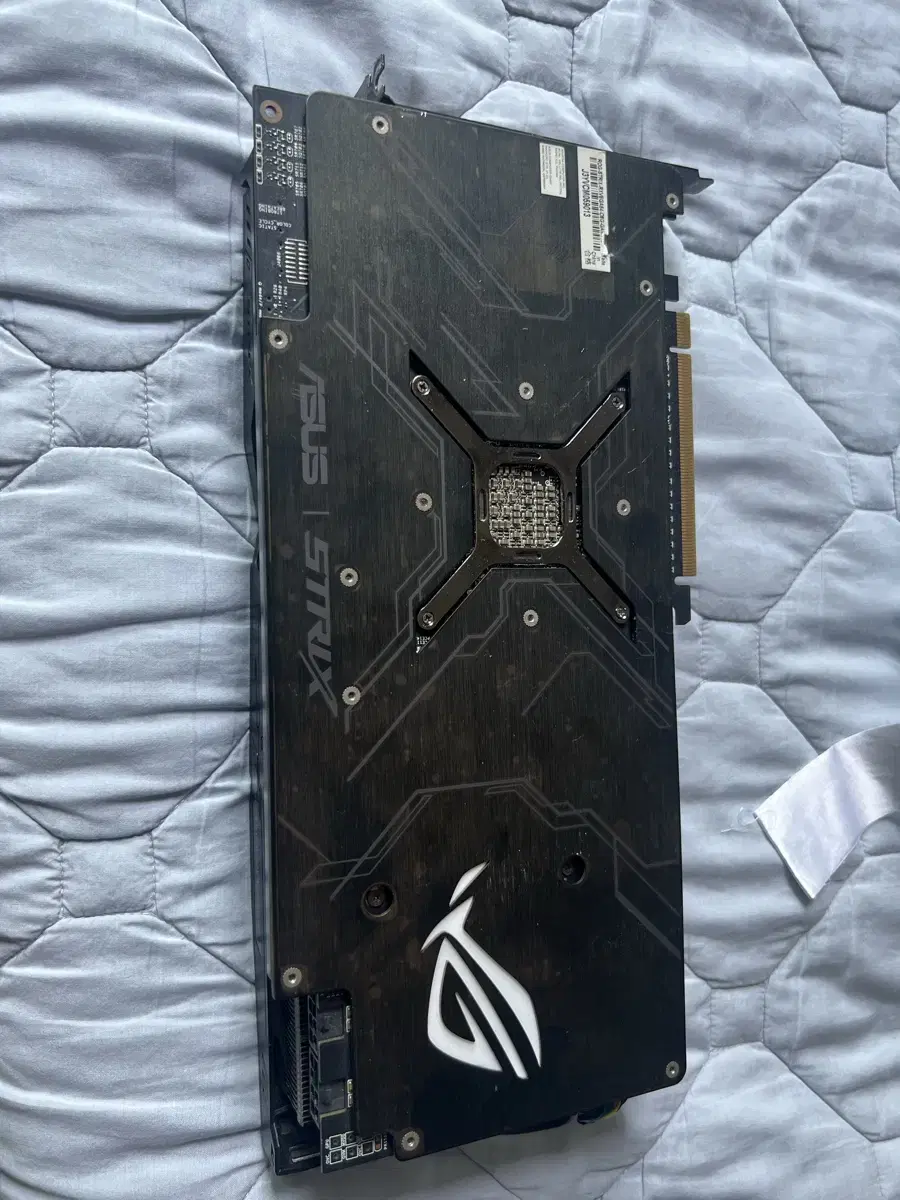 RX Vega64 STRIX