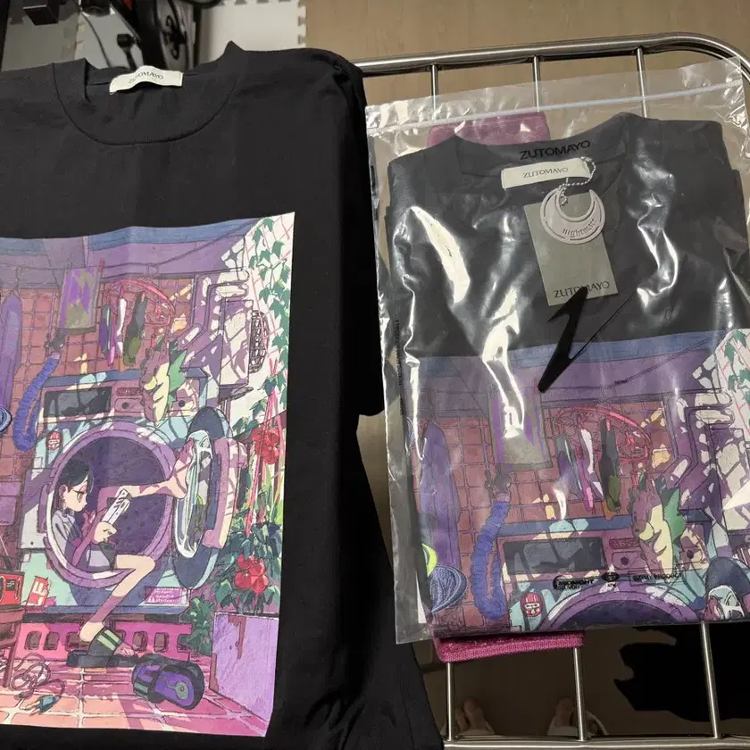 Re：HP TOP TEE（Black) - ZUTOMAYO MART