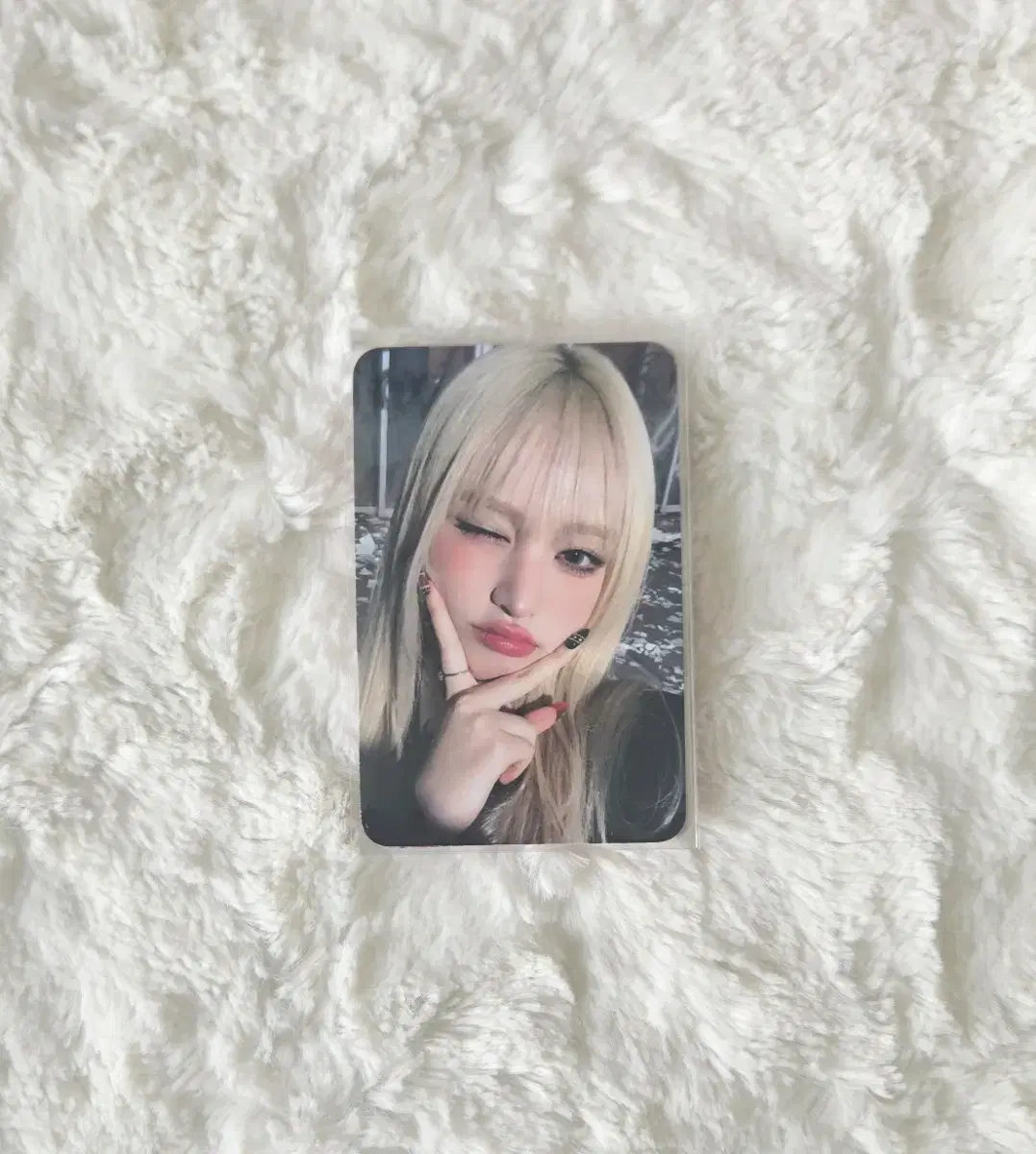 아이브 엠파시 리즈 포카