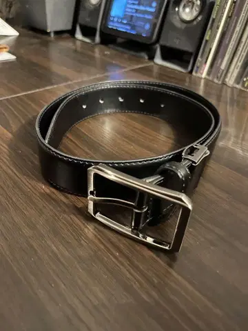 블랙 가죽 벨트