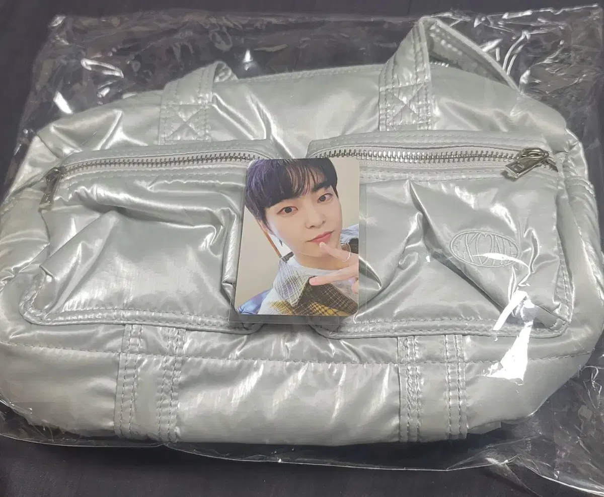 무료배송)엑소(EXO) BAG+포카(시우민) 세트 FAN MEETING_
