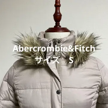 아베크롬비 퍼가 달린 라이트 베이지 다운 자켓