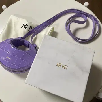 JW PEI 퍼플 백