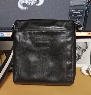 BALLY 블랙 가죽 숄더백 스위스산 천연 가죽
