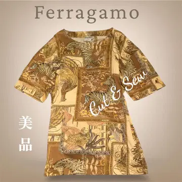 페라가모 동물 패턴 티셔츠 튜닉 새상품급