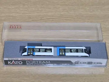 KATO 14-801-4. 도야마 라이트 레일 TLR0606 파랑