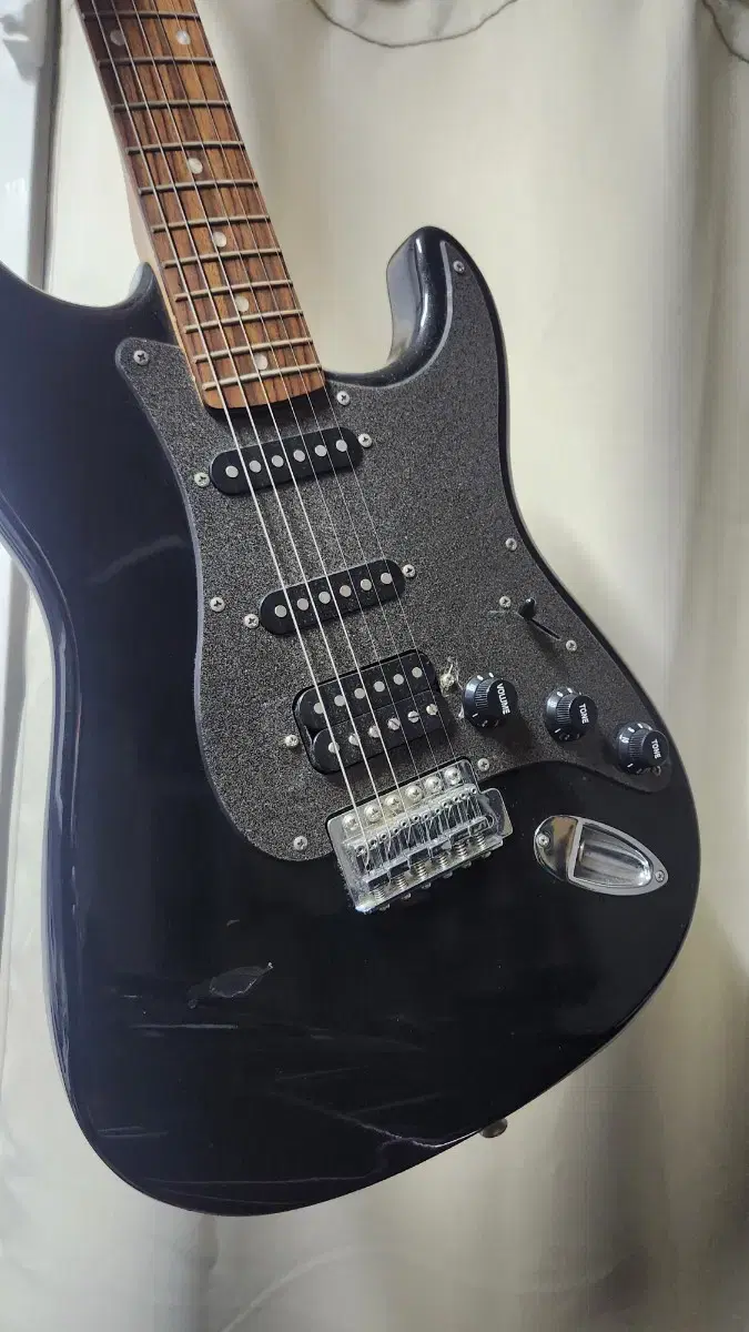 Squier Affinity SSH Electric Guitar