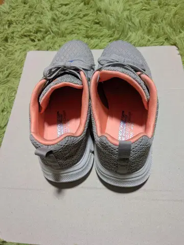 스케쳐스 SKECHERS 117328W 4E