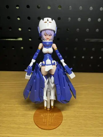 메가미 디바이스 BULLET KNIGHTS 엑소시스트