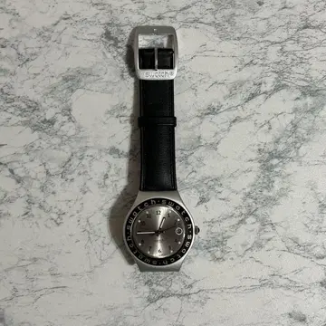 Swatch Irony 실버 블랙 시계