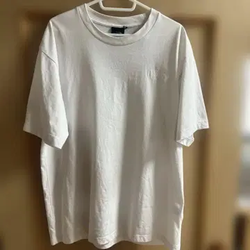 THE NORTH FACE XL 화이트 티셔츠