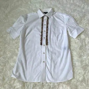 justcavalli 저스트 카발리 화이트 셔츠 반팔 프릴 레오파드 무늬