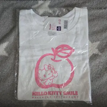 HELLOKITTYSMILE 한정판 티셔츠 산리오