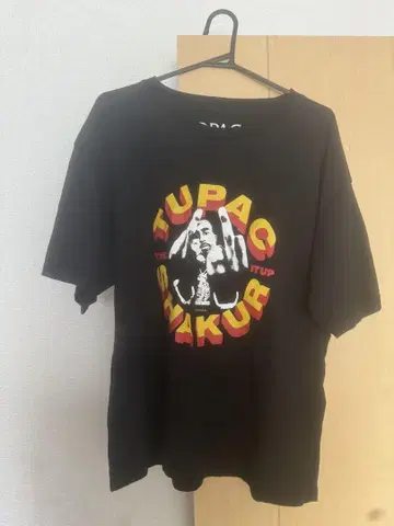 TUPAC SHAKUR 티셔츠 블랙