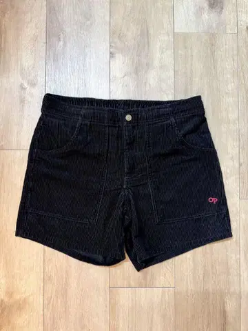 Ocean Pacific 블랙 코듀로이 숏 팬츠 M 사이즈