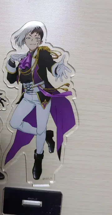 Dr.STONE 아사기리 겐 아크릴 스탠드 아이돌풍 의상