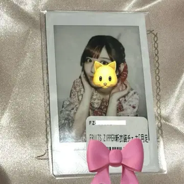 FRUITS ZIPPER 츠키아시 아메노 의상 폴라로이드