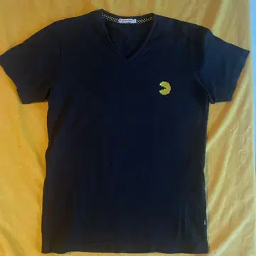 Pac-Man 팩맨 자수 V넥 티셔츠 UT