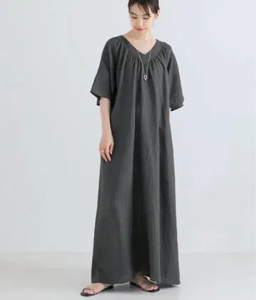어반 리서치 린넨 개더 릴랙스 원피스