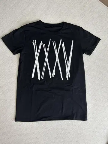 ONE OK ROCK 35XXXV JAPAN TOUR 티셔츠 M 사이즈