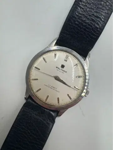 WALTHAM DE LUXE SHOCK RESISTANT 월쌈