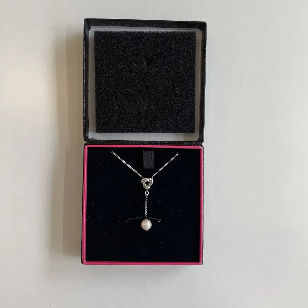 New) TASAKI Akoya Pearl Necklace