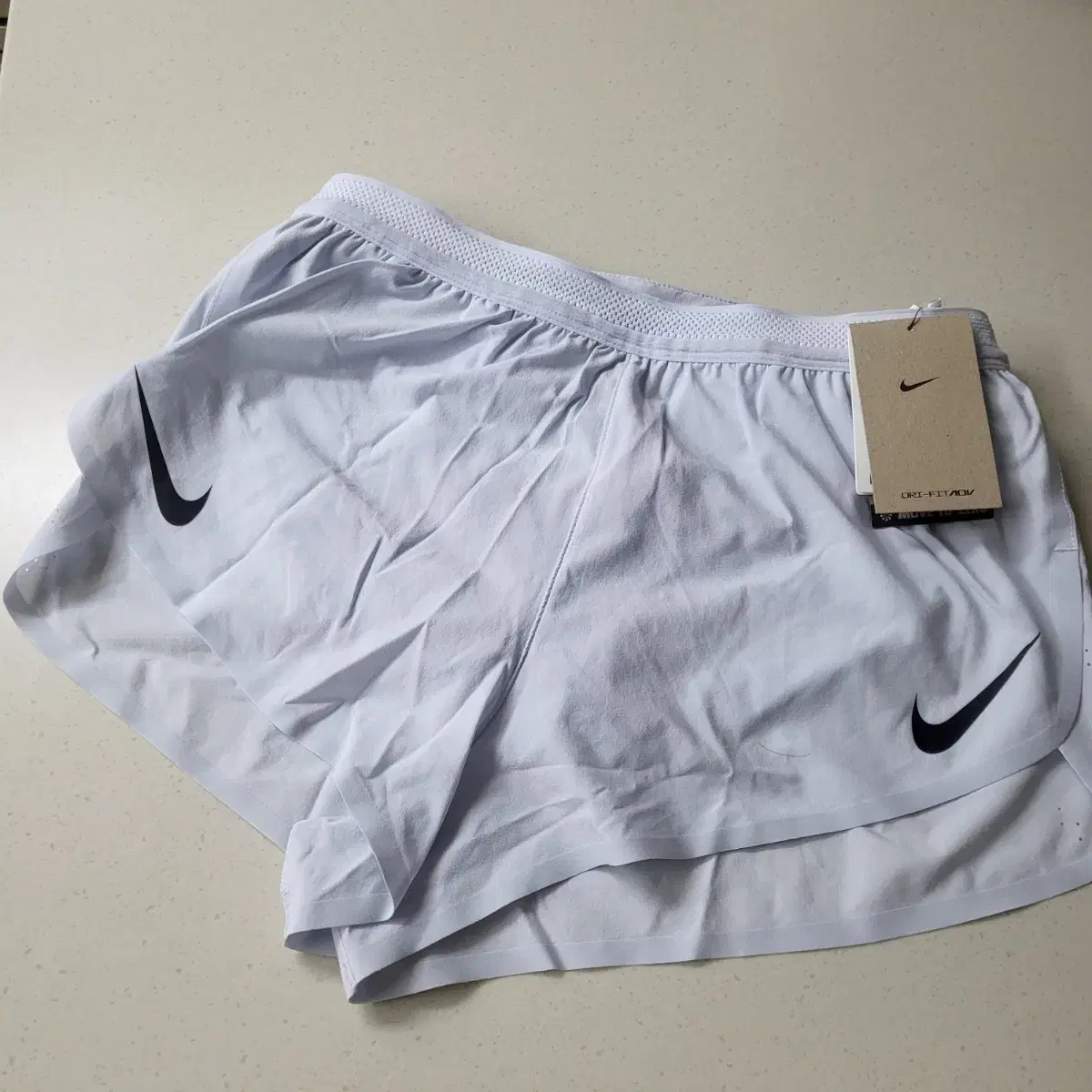 (New) Nike AeroSwift 2-Inch Shorts, Size M