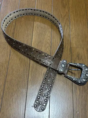 가죽 벨트 스터드 장식 빈티지