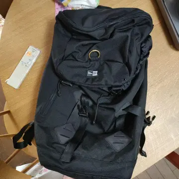 New Era 블랙 럭색/백팩