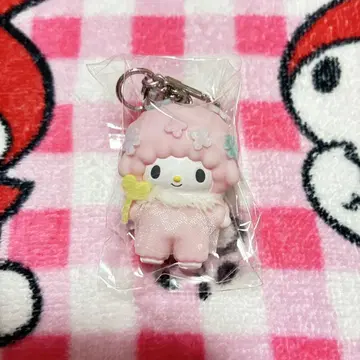 산리오 치비토모 키링 천사와 악마 피아노