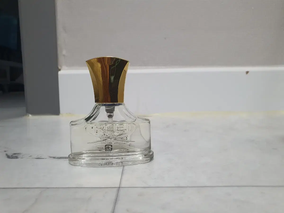 Creed Guhrot Millesime Imperial Ilmuntaek