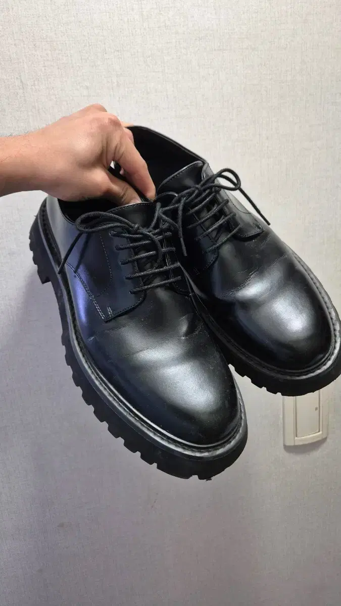 H&M 에이치앤엠 H&M Chunky Derby Shoes, Size 44 on Bunjang Global