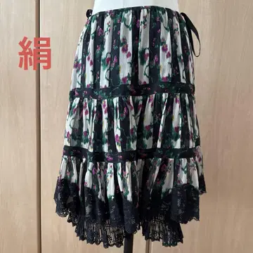 안나수이 플레어 스커트