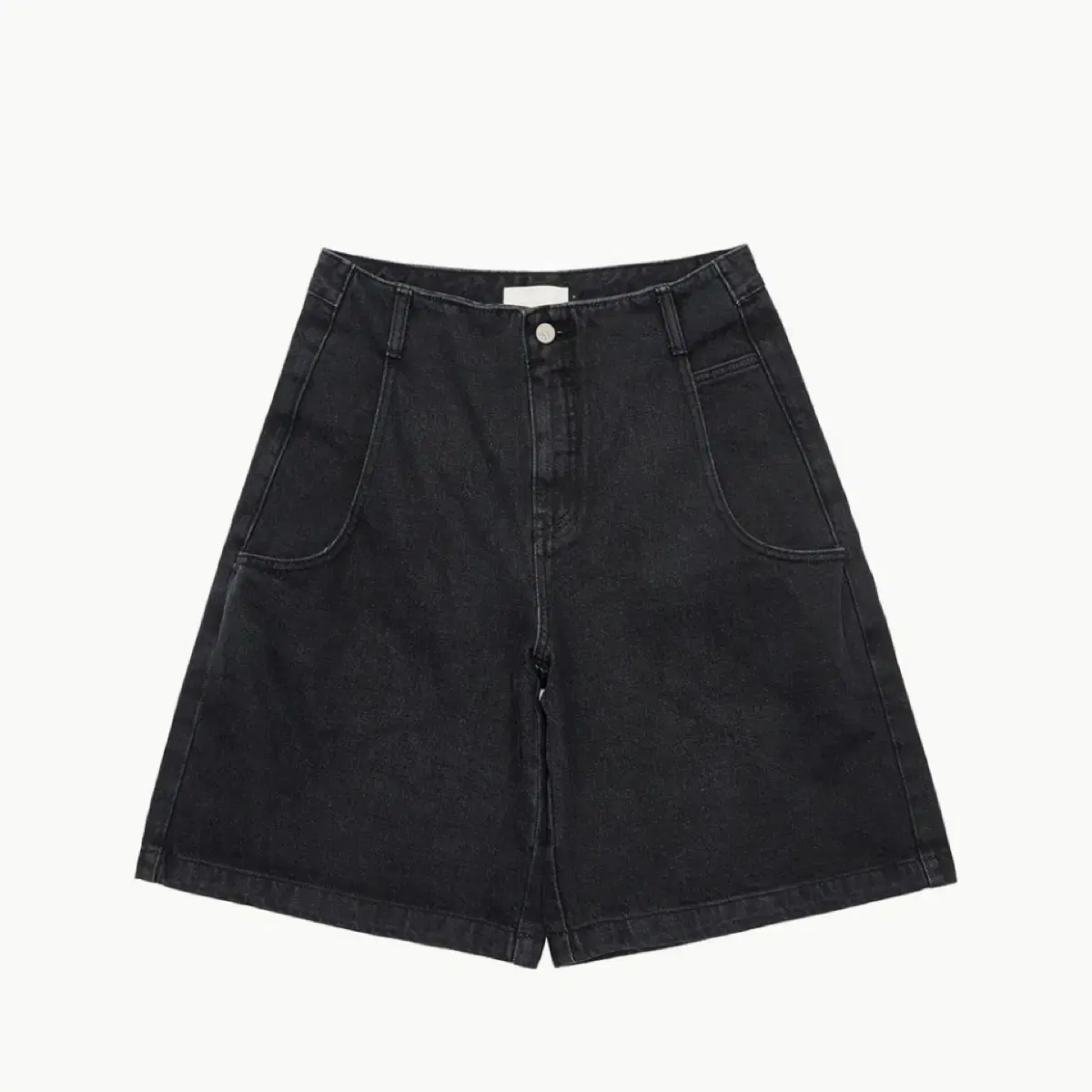 美品　AMOMENTO ブラック ポケット デニムショートパンツ miniministore デニム ショートパンツ ハイウエスト美脚【ゆう