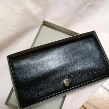 블랙 가죽 2단 폴더형 장지갑