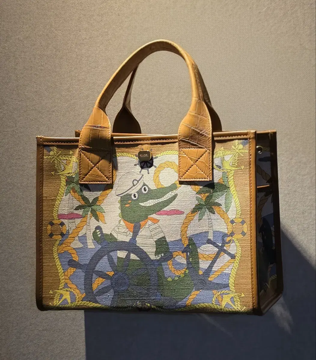 Colombo Crocodile Canvas