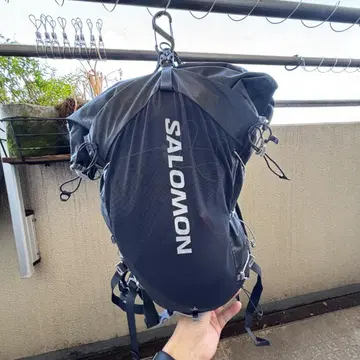 XA 25(FLASKS 제외) LC2077400 BLACK S/M 사이즈